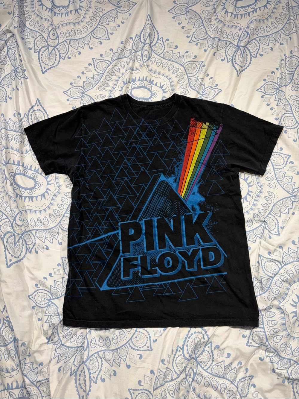 Pink Floyd shirt